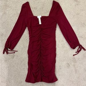 Girls NWT Ruched Wine Color size Medium Dress